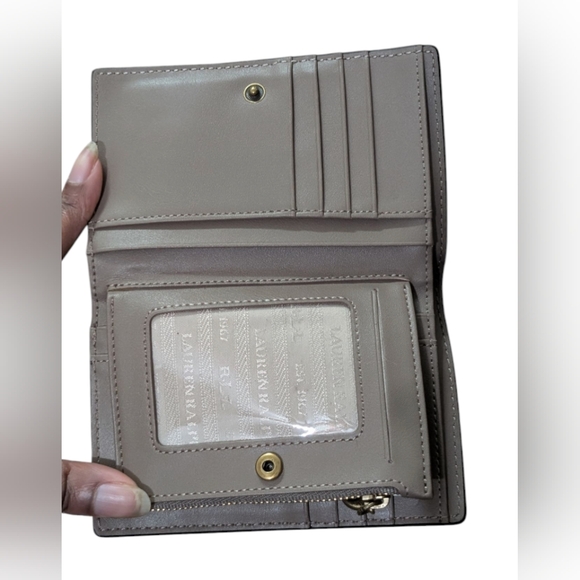 Ralph Lauren Floral Tote & Wallet 🎉Host Pick🎉 - Picture 8 of 11